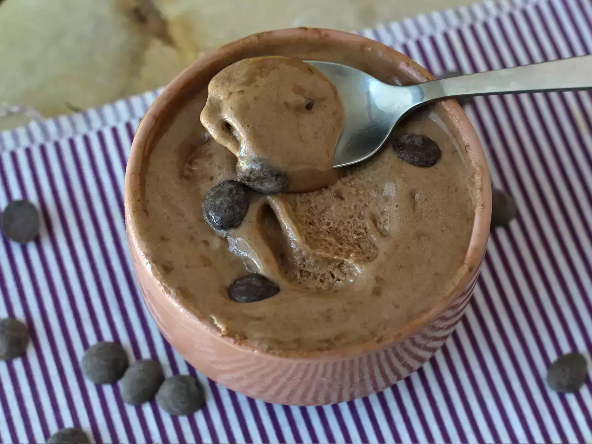 Čokoládová syrovátková super proteinová zmrzlina, hotová za 5 minut!