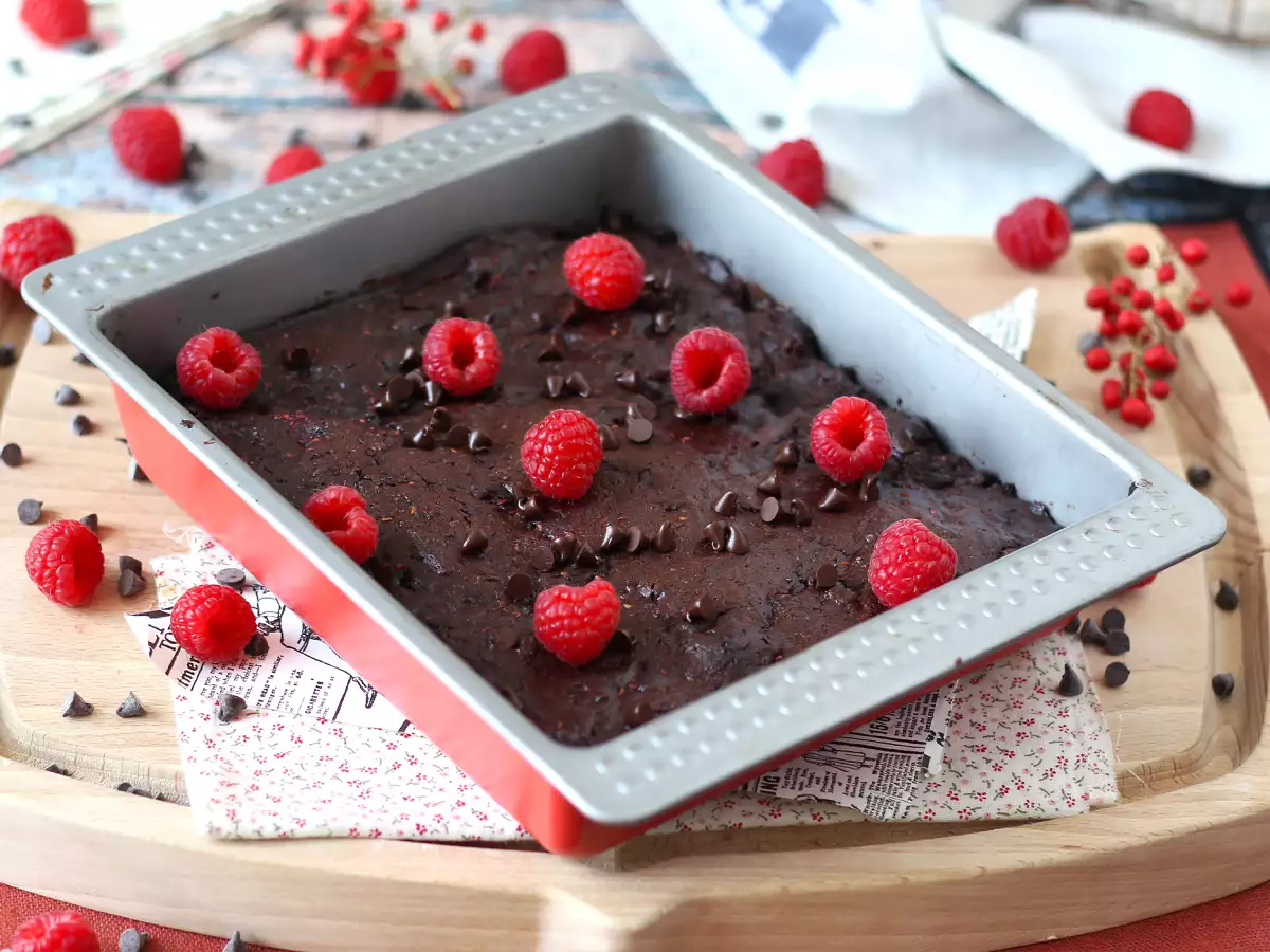 Čokoládovo-malinové brownie, čistý požitek! - foto 4