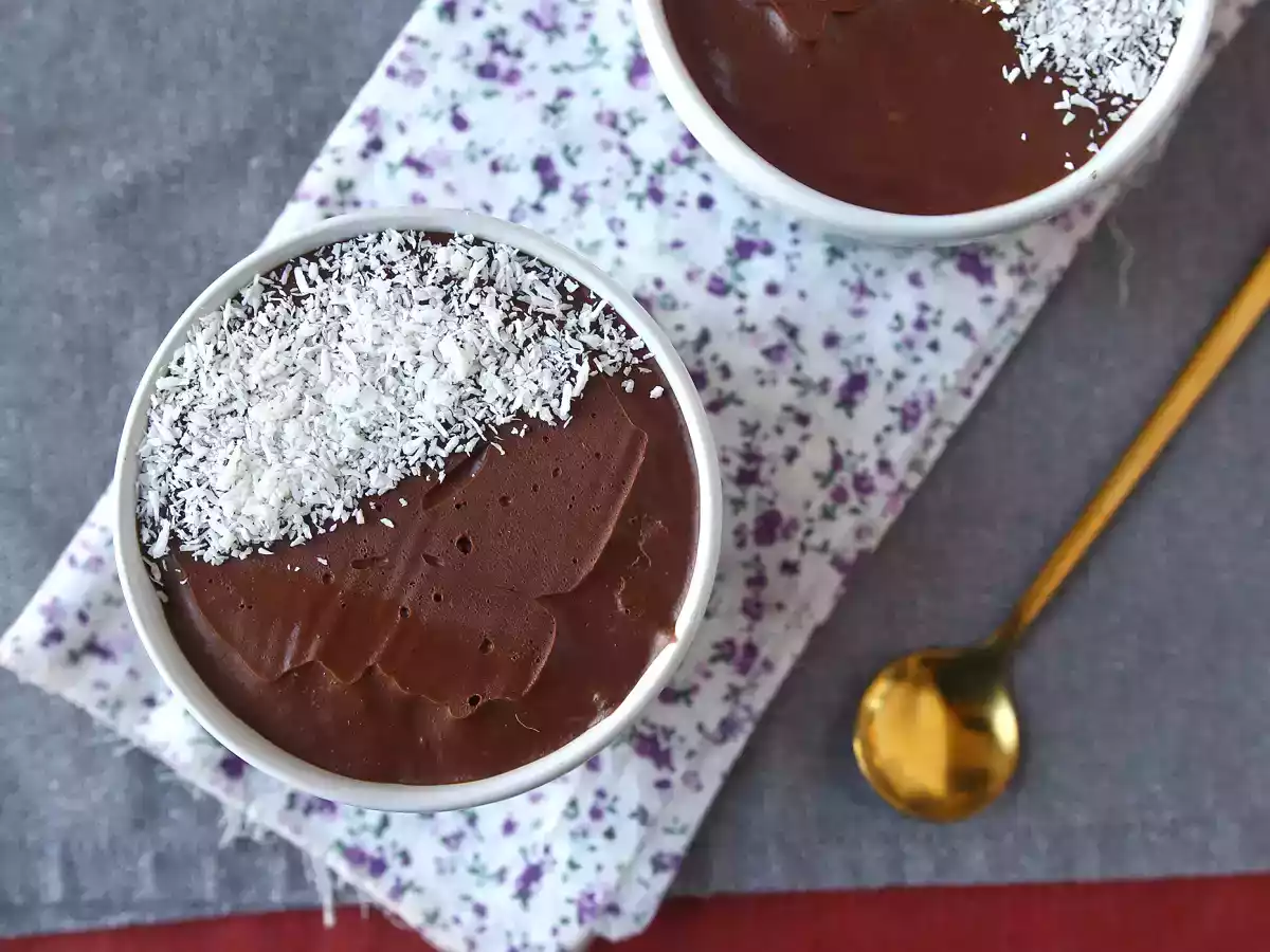 Čokoládový dezert se pouze 2 ingrediencemi! - foto 2