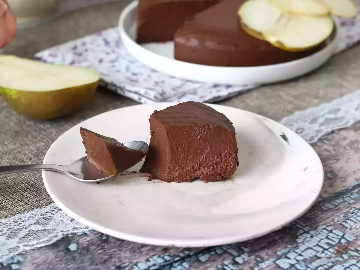Čokoládový hruškový fondán: super snadný dezert s pouhými 2 ingrediencemi! - foto 3