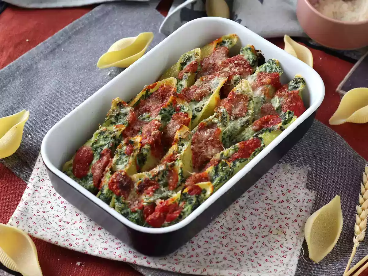 Conchiglioni plněné ricottou a špenátem: neodolatelné zapečené vegetariánské jídlo - foto 5