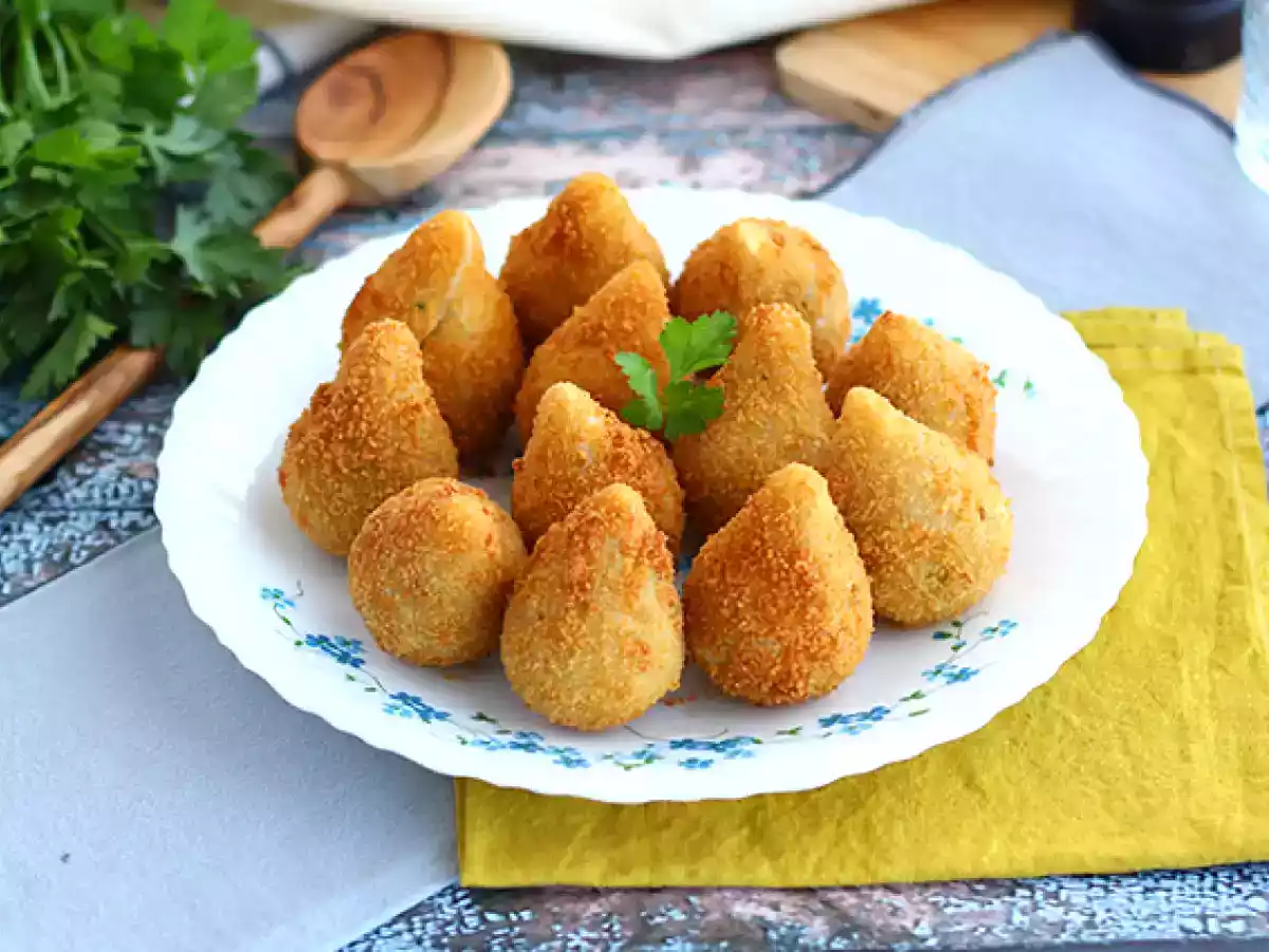 Coxinhas (brazilské kuřecí krokety)