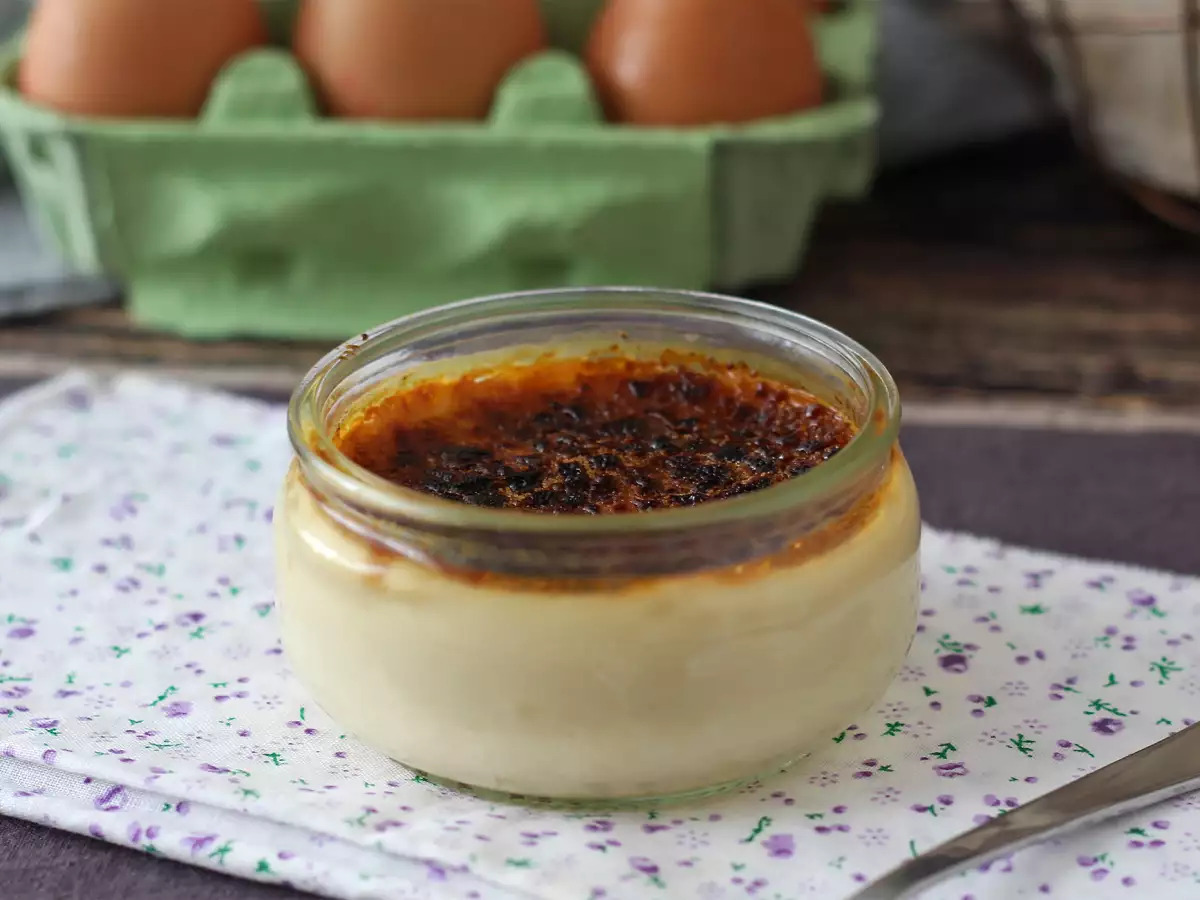 Crème brûlée z horkovzdušné fritézy – snadný recept - foto 3