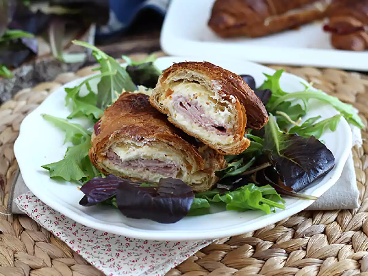 Croissanty se šunkou a sýrem - foto 2