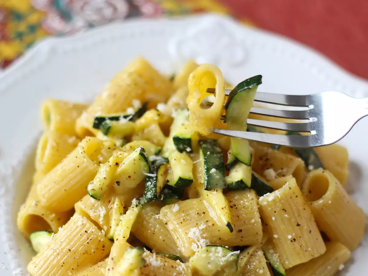 Cuketa Carbonara: snadno připravitelný vegetariánský recept - foto 2