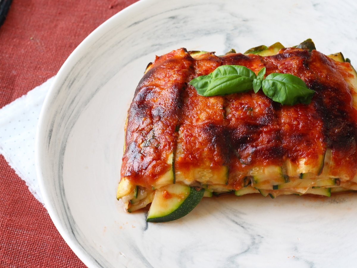 Cuketová parmigiana ve fritéze: rychlá, lehká a křupavá - foto 5