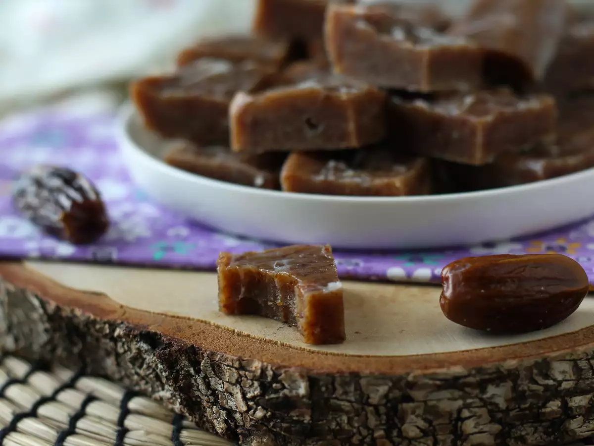 Datlové fudge: malé čtverečky plné energie a chuti! - foto 2