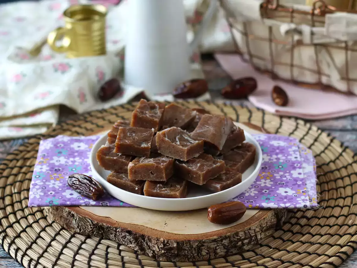 Datlové fudge: malé čtverečky plné energie a chuti! - foto 5