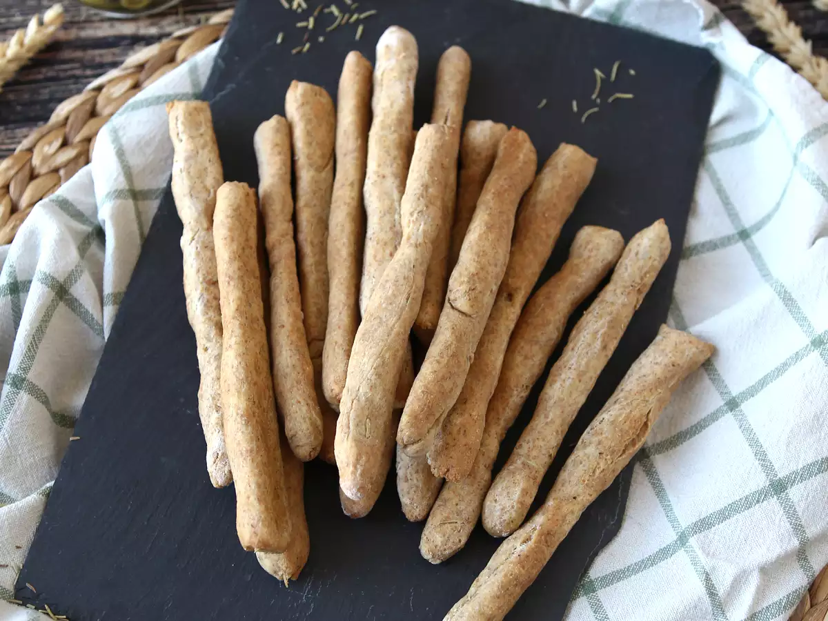 Domácí bylinkové gressiny: snadná výroba a super křupavé! - foto 4