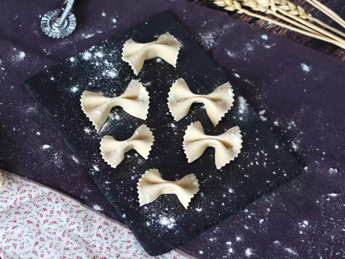 Domácí farfalle