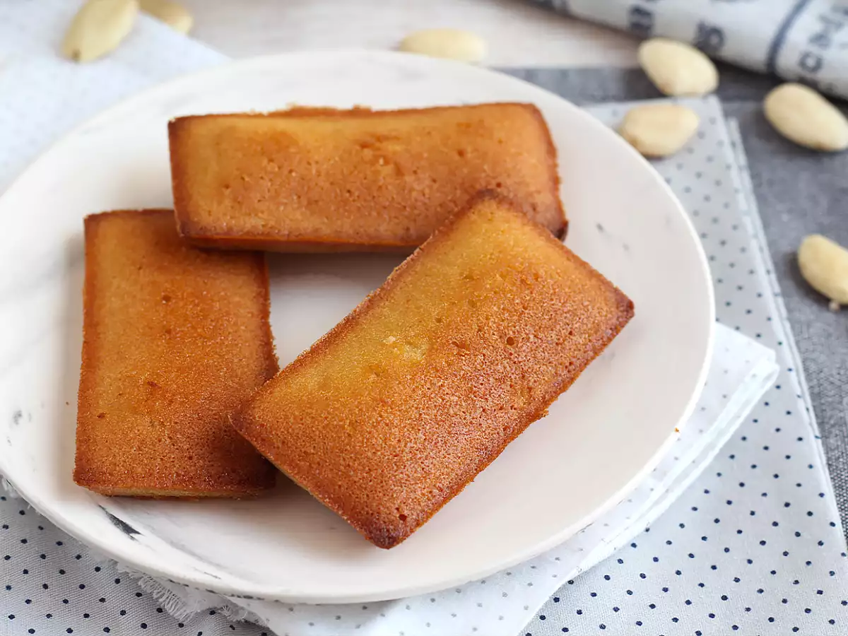 Domácí mandlové financiers - foto 3