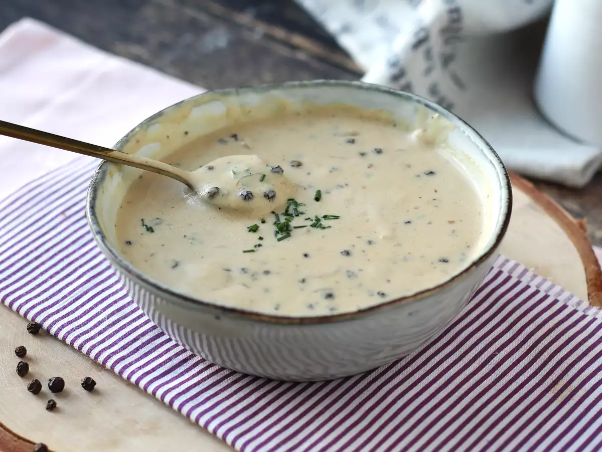 Domácí pepřová omáčka: krémová, voňavá a velmi snadná! - foto 4