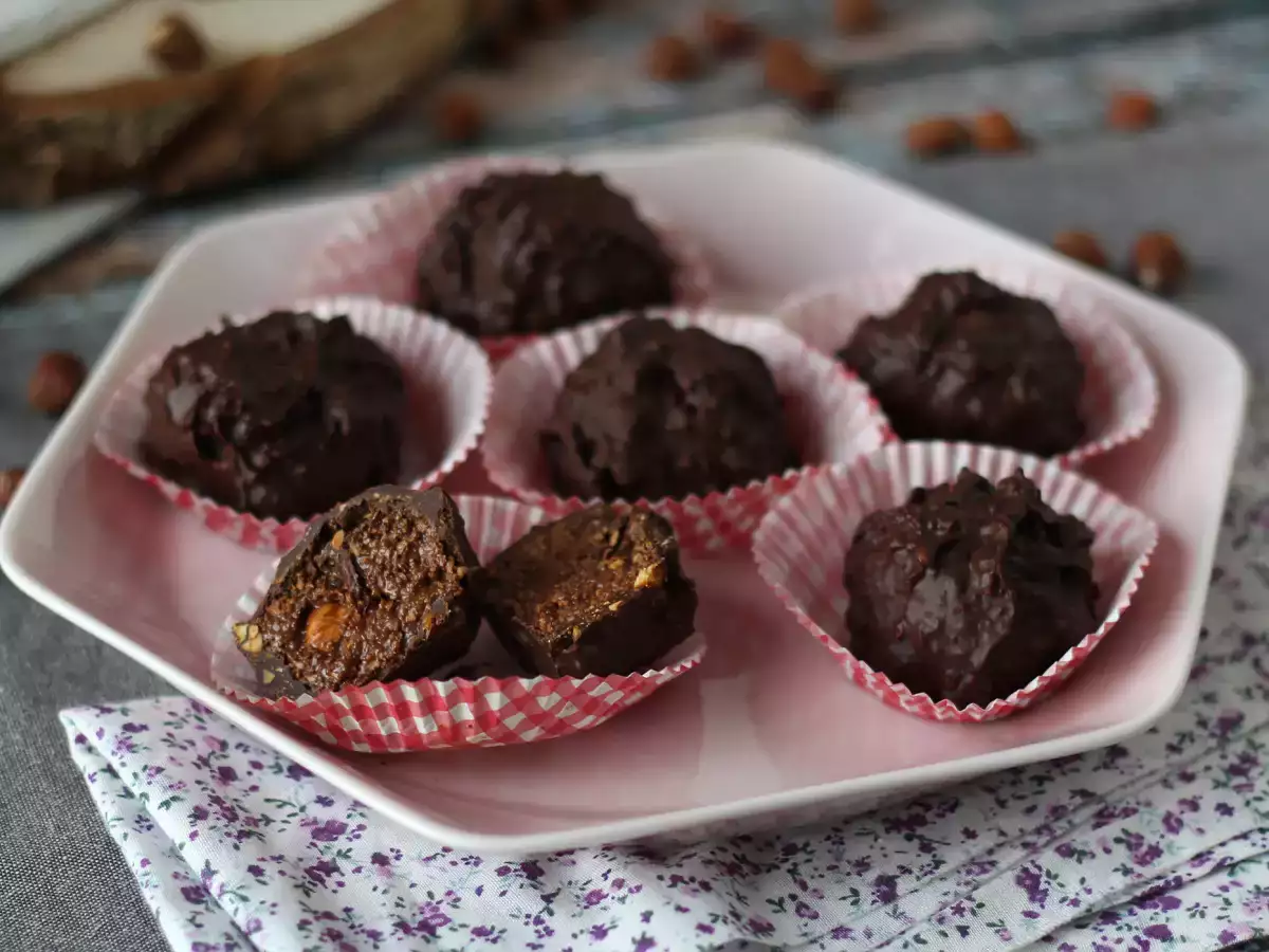 Domácí pralinky ve stylu Ferrero Rocher