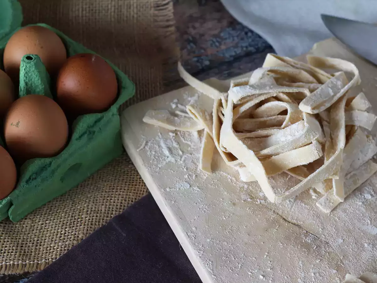 Domácí tagliatelle: postup vysvětlený krok za krokem - foto 3