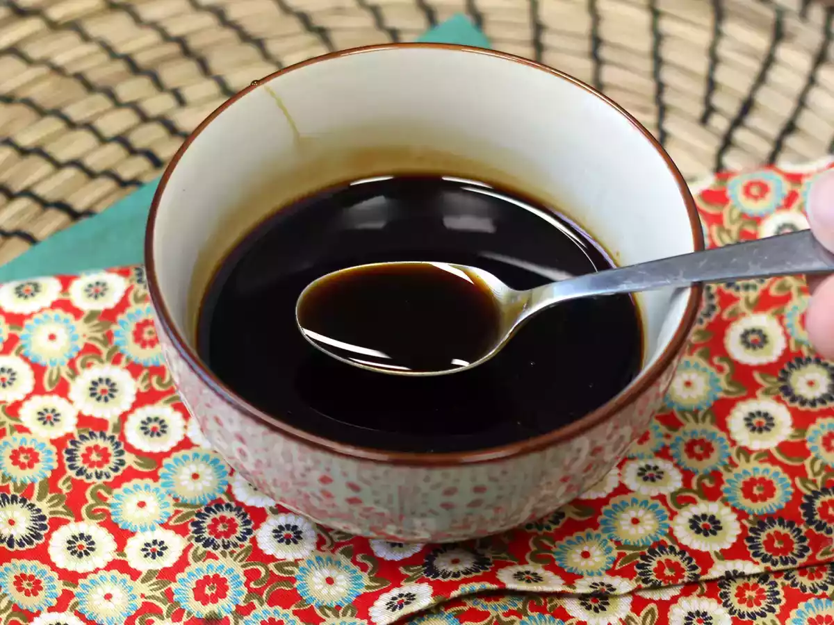 Domácí teriyaki omáčka, ideální k lososu a kuřeti!