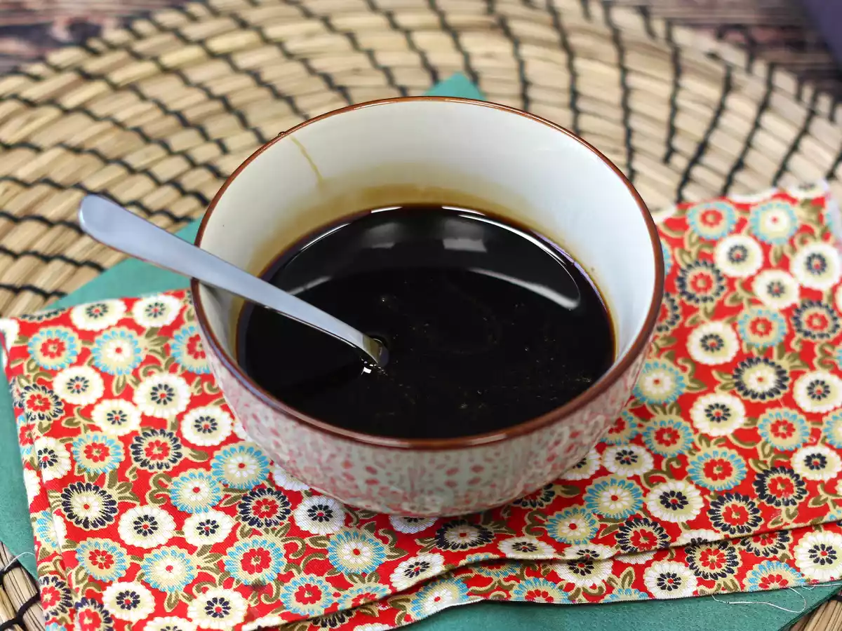 Domácí teriyaki omáčka, ideální k lososu a kuřeti! - foto 2