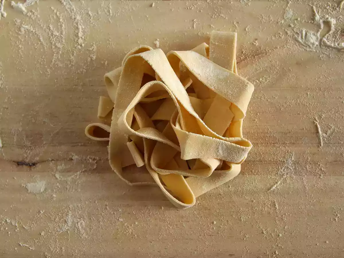 Domácí vaječné pappardelle: recept vysvětlený krok za krokem - foto 6