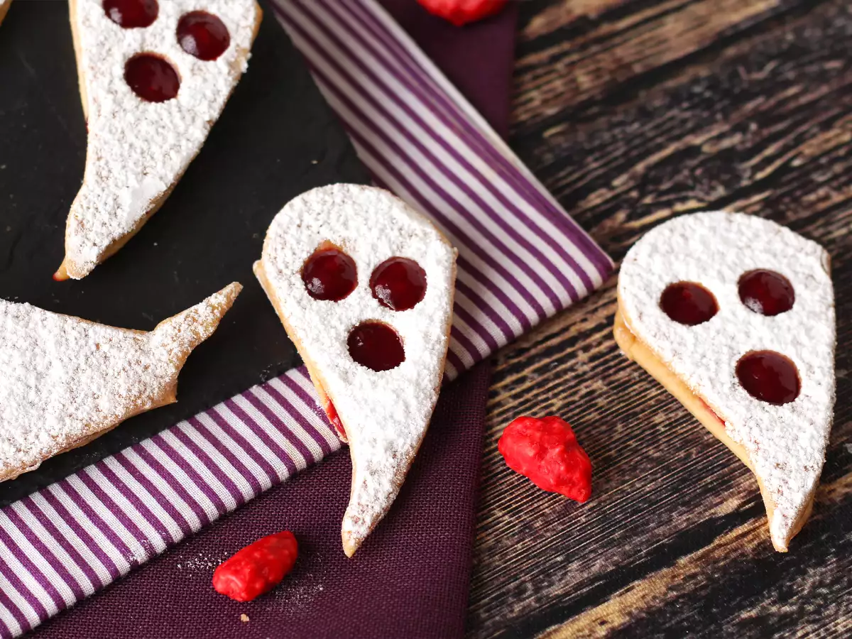 Duchové ze sušenek: nejjednodušší a nejzábavnější halloweenský recept pro děti - foto 4