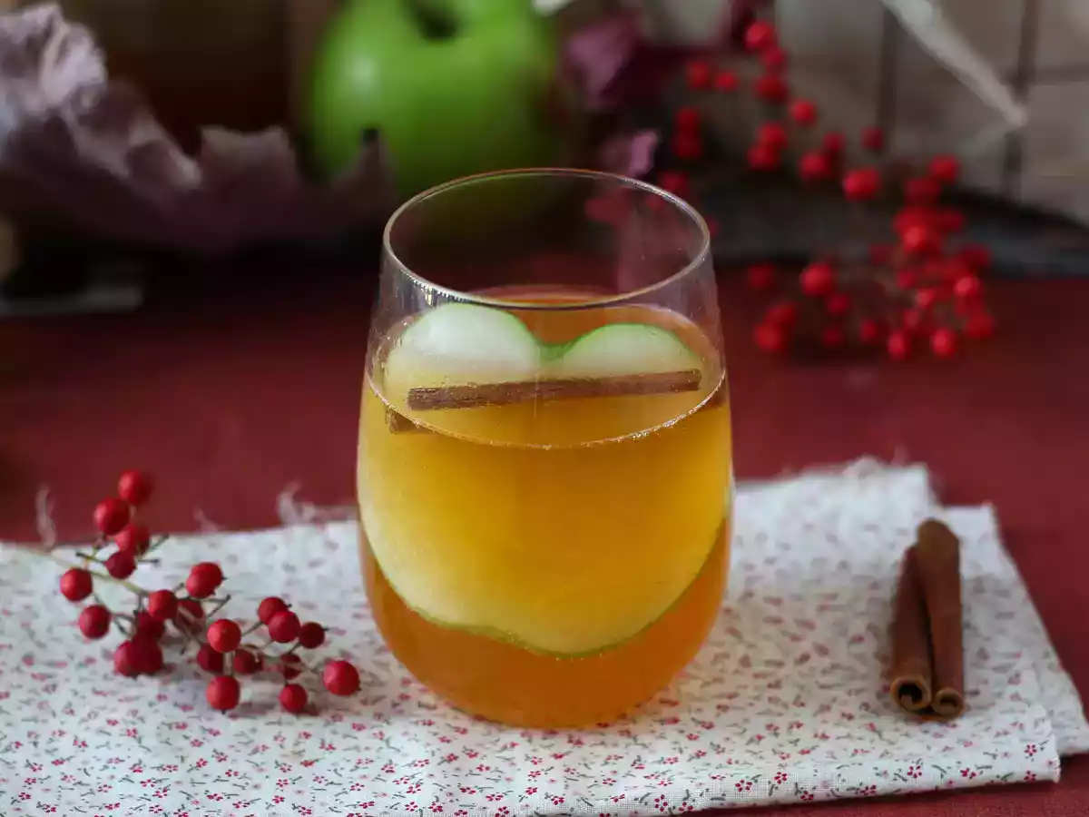 Dýňový Spritz, pikantní koktejl s dýňovým sirupem! - foto 3