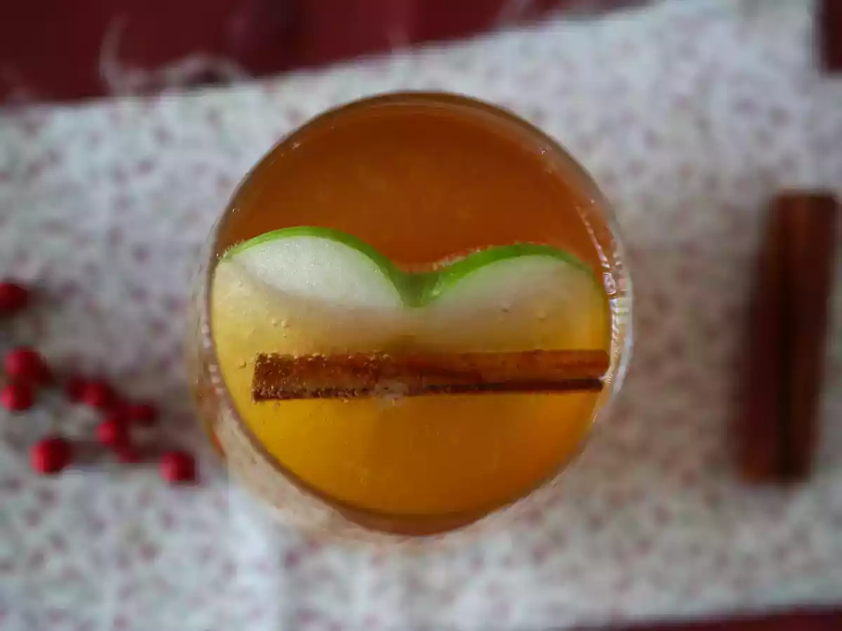 Dýňový Spritz, pikantní koktejl s dýňovým sirupem! - foto 4