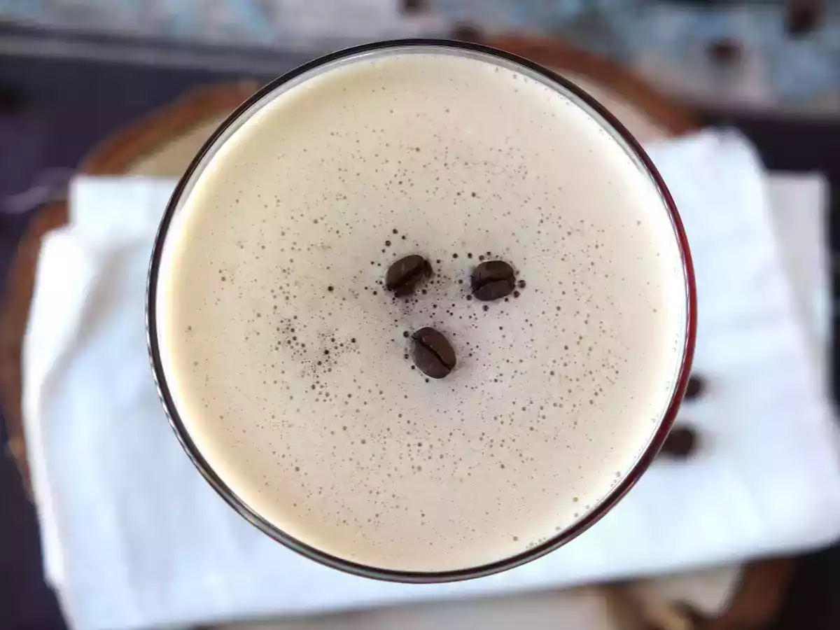 Espresso Martini, dokonalý koktejl pro milovníky kávy - foto 3