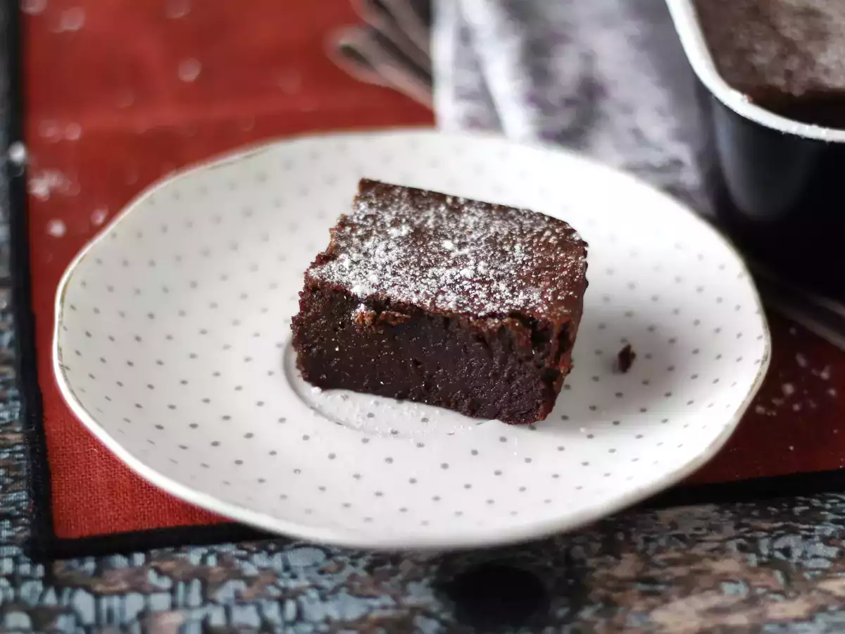 EXTRA FONDANTNÍ čokoládový a kaštanový dort s pouhými 4 ingrediencemi - foto 7