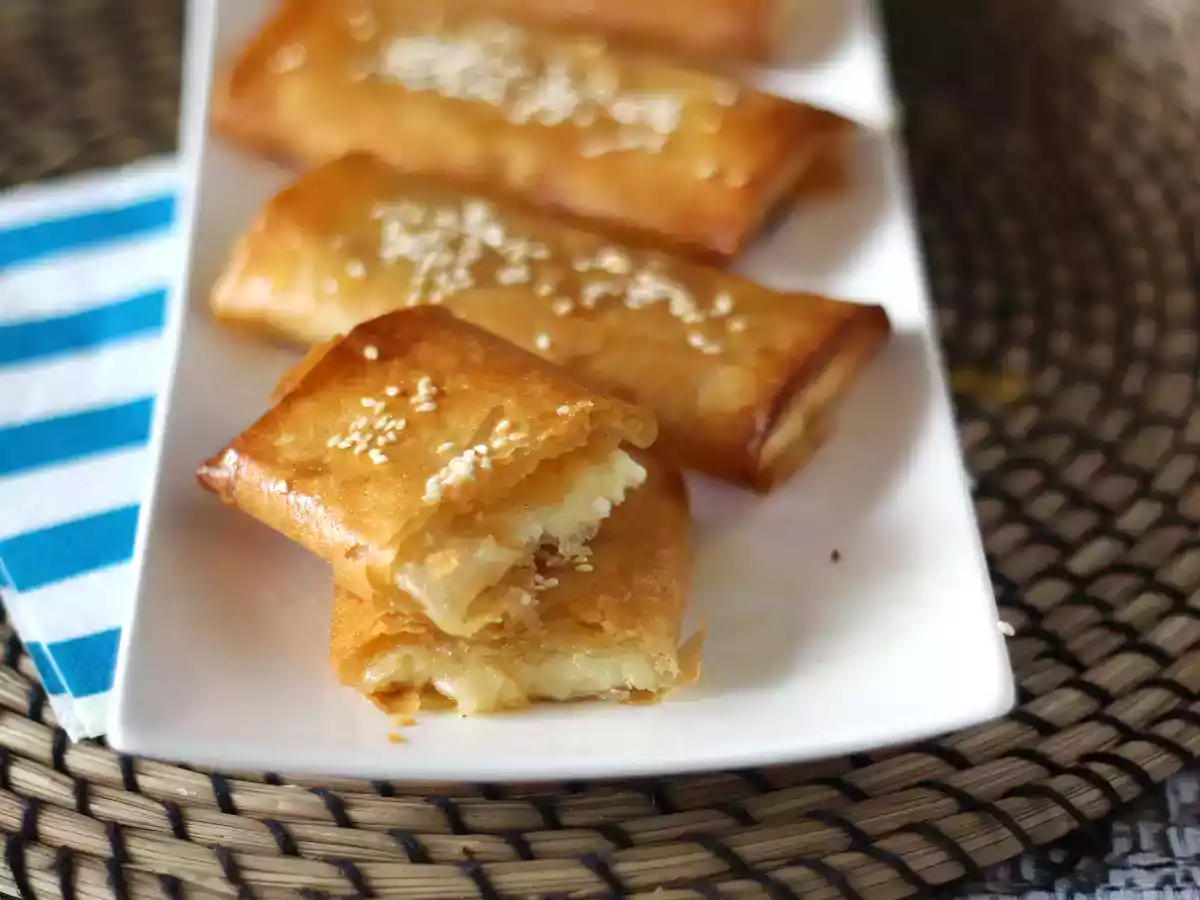 Feta Saganaki, řecký recept na křupky z fety a medu - foto 3
