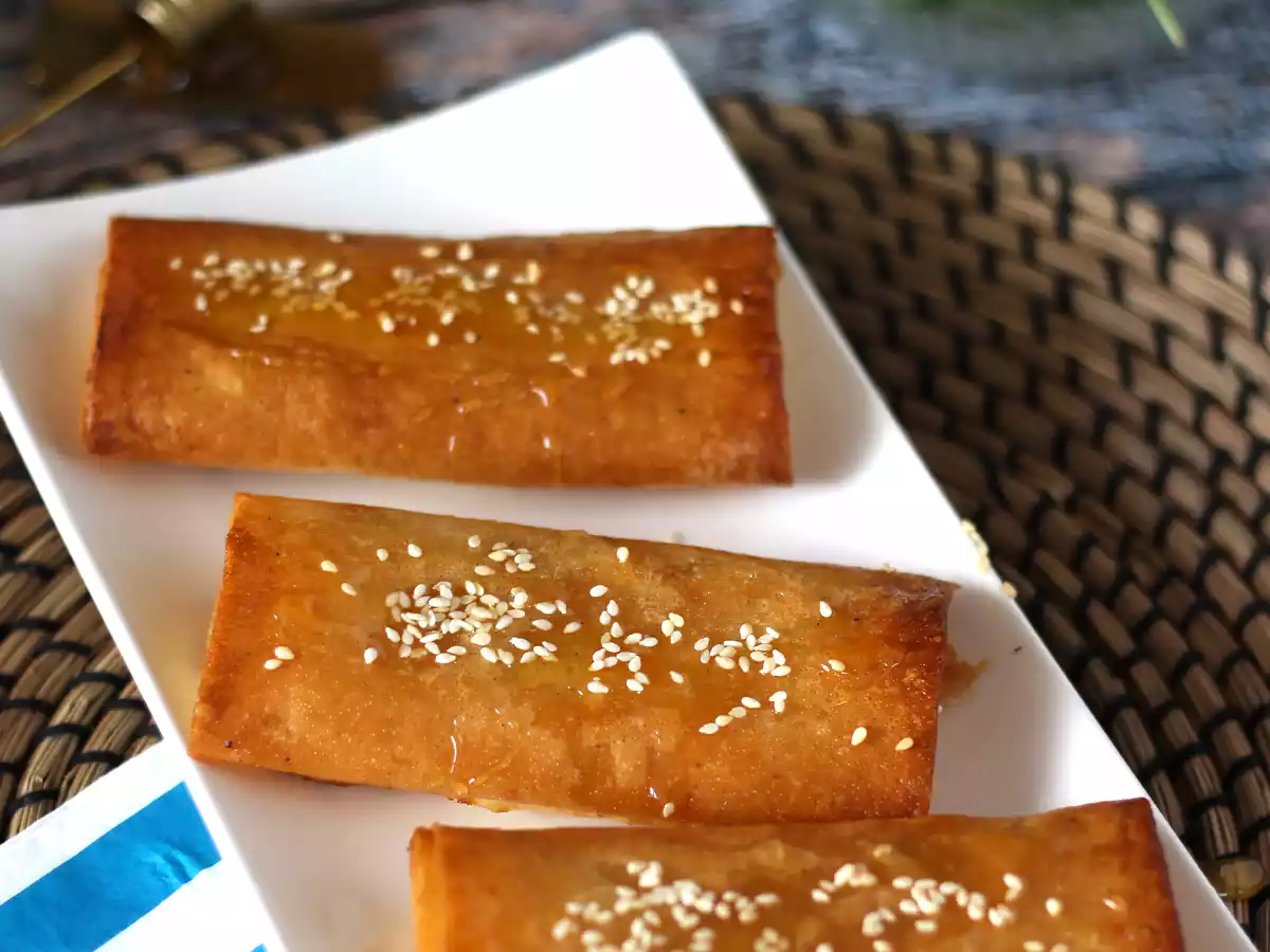 Feta Saganaki, řecký recept na křupky z fety a medu - foto 4