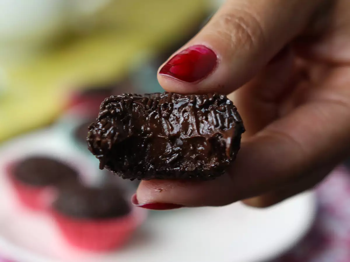 Fit brigadeiro se syrovátkovým proteinem: zdravé, bohaté na bílkoviny a bez výčitek! - foto 2