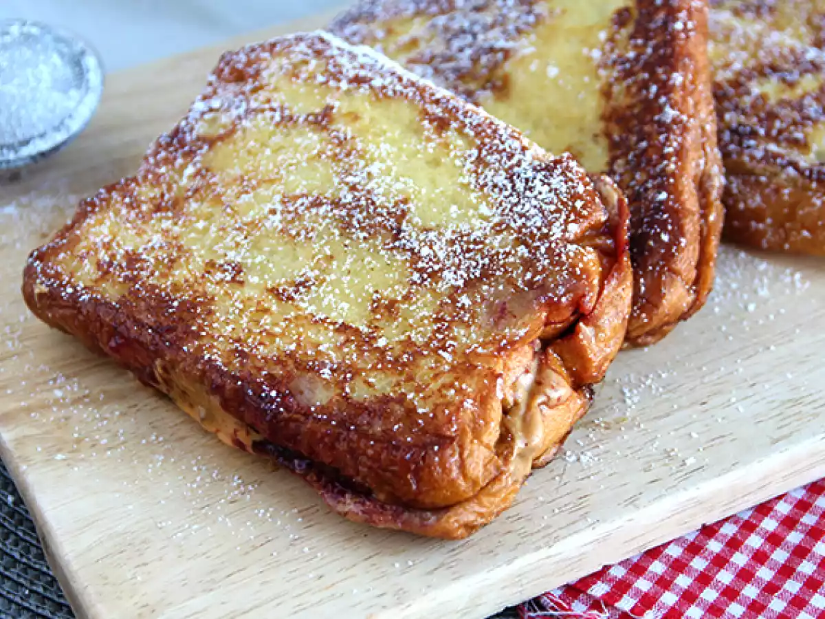 Francouzské toasty s arašídovým máslem a džemem - foto 3