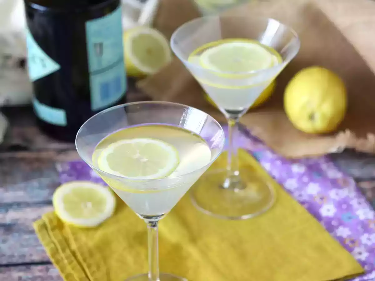 Gin fizz, o který se můžete během aperitivu podělit se všemi hosty. - foto 3