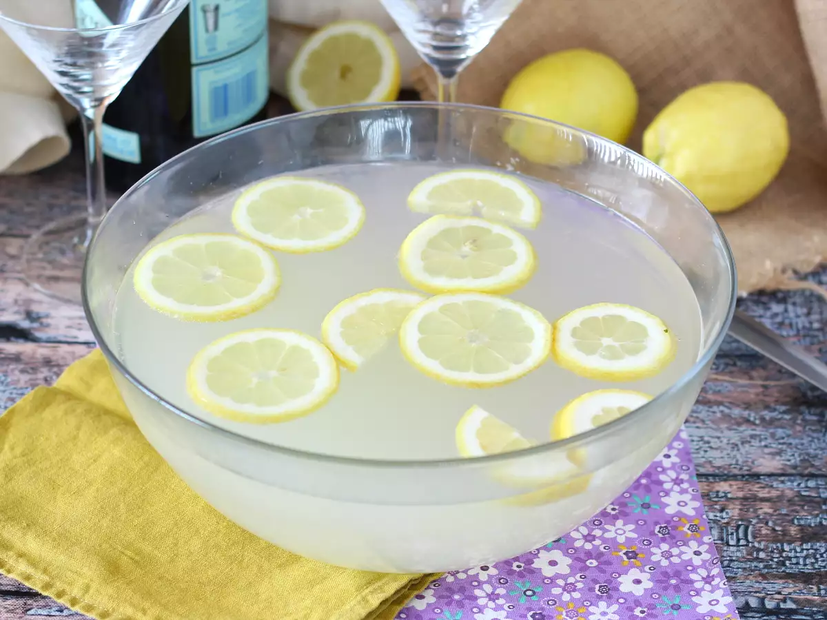 Gin fizz pro všechny hosty během aperitivu - foto 4