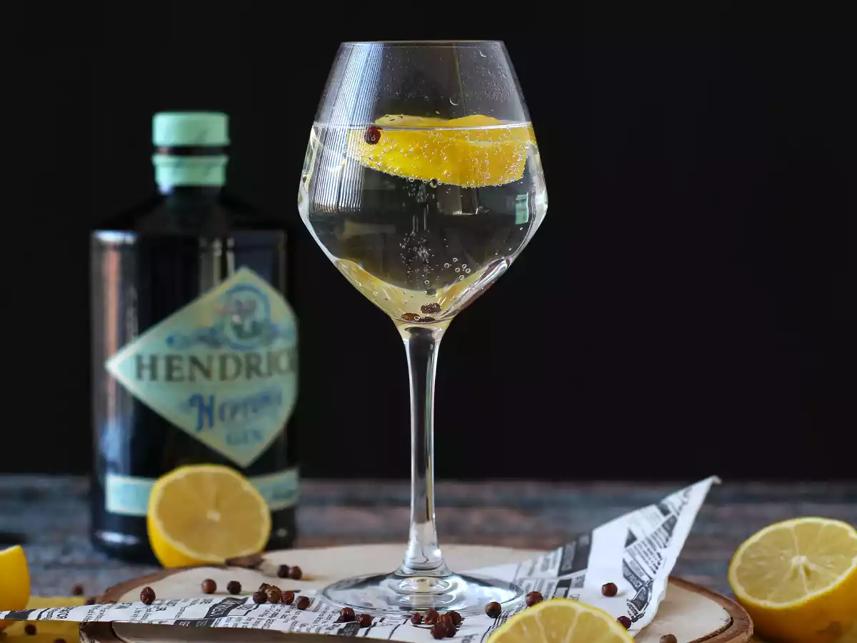 Gin Tonic, nezbytný aperitivní koktejl!