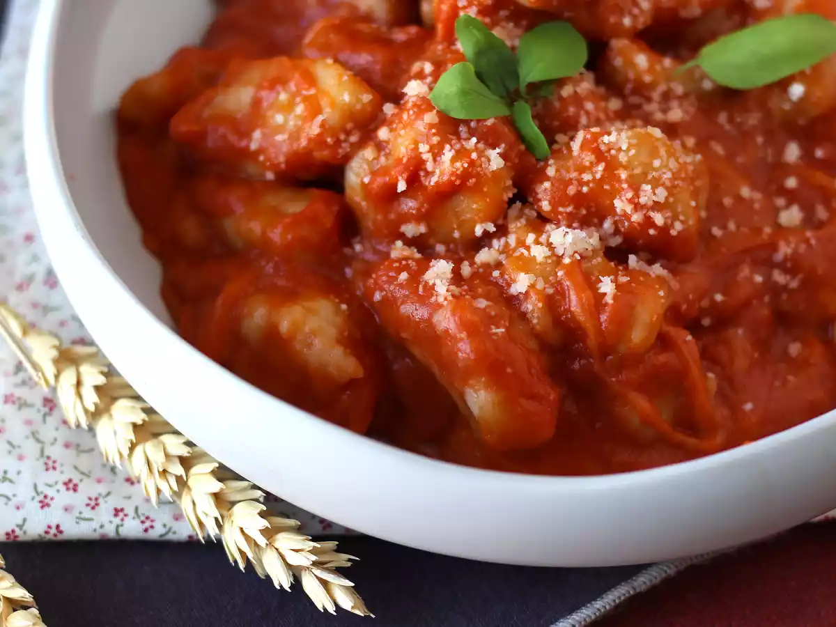 Gnocchi alla Sorrentina na pánvi: rychlý a sýrový recept, který všichni milují! - foto 2