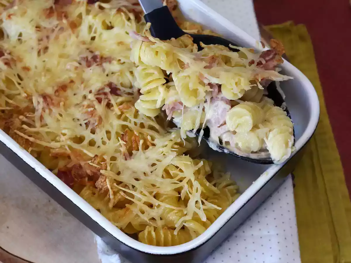 Gratinované těstoviny se šunkou a sýrem ve fritéze airfryer - foto 2