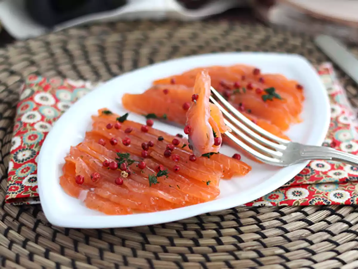 Gravlax, marinovaný losos po švédsku - foto 4