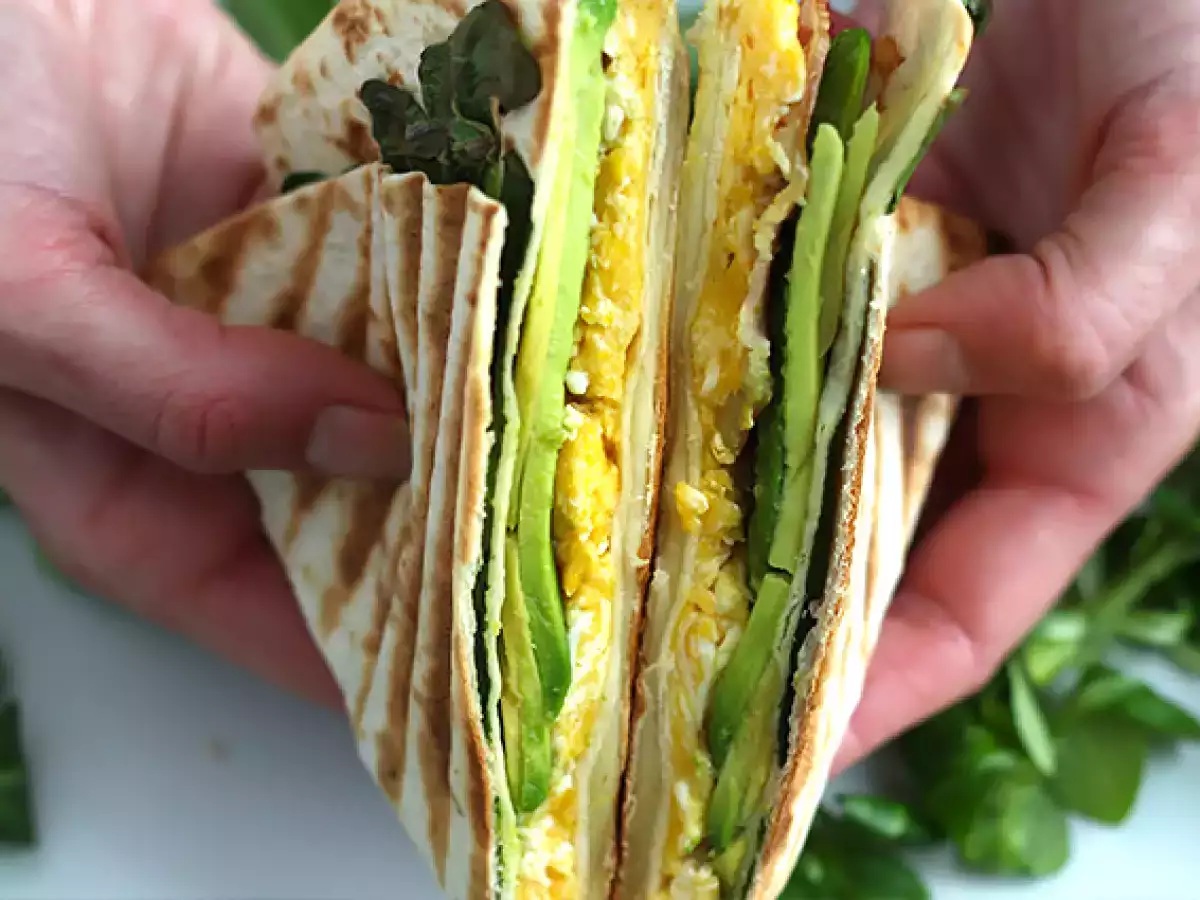 Grilovaný wrap ve stylu brunch – Tortilla Wrap Hack - foto 5