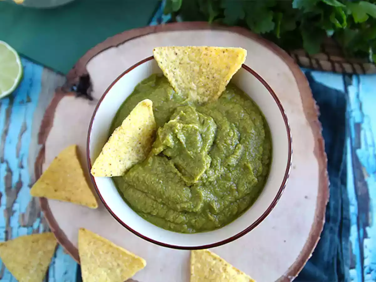 Guacamole s hráškem a limetkou - foto 4