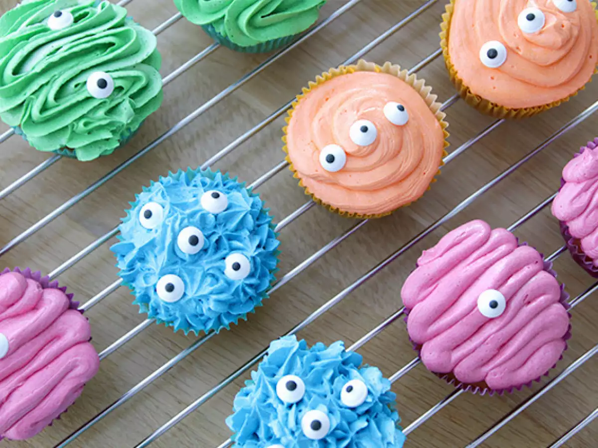 Halloweenové cupcakes v podobě příšerek
