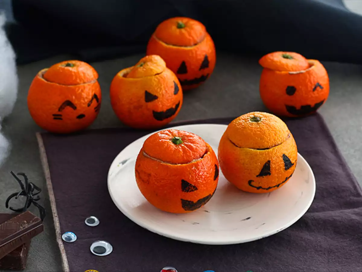 Halloweenské klementinky s čokoládovou pěnou - foto 3