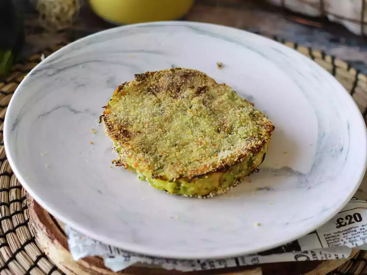Hamburgery z cukety a brambor ve fritéze