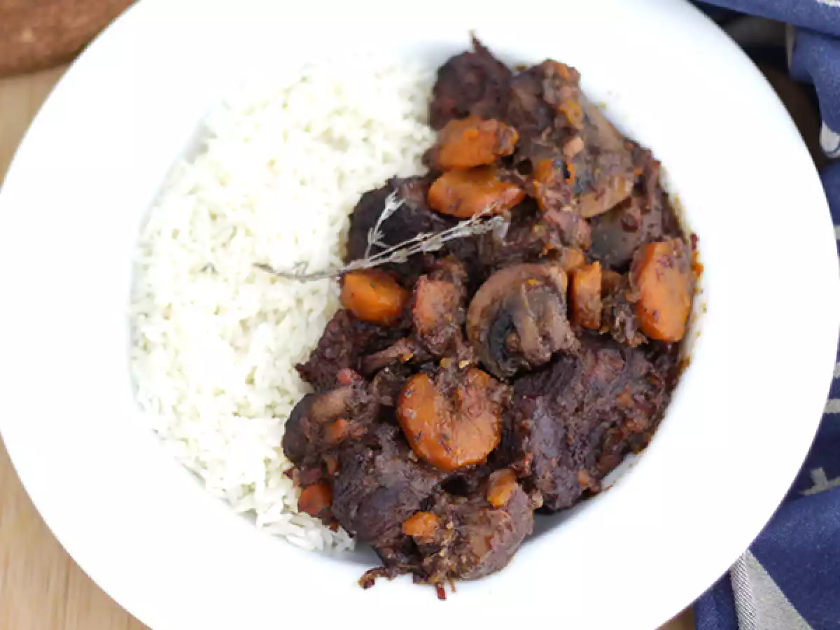 Hovězí bourguignon
