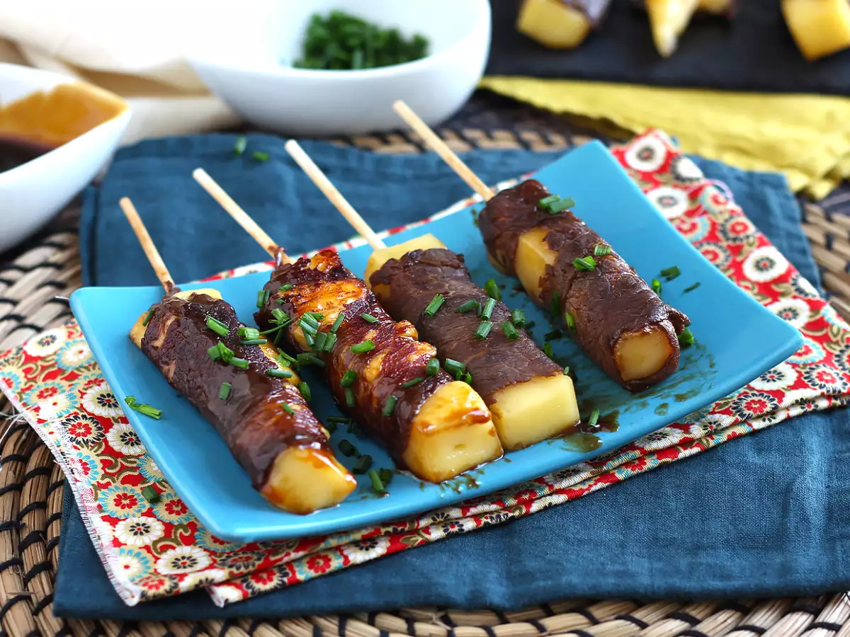 Hovězí špízy yakitori se sýrem - foto 2