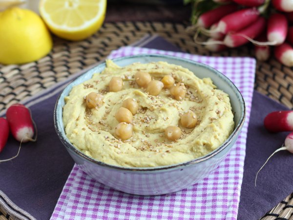 Hummus s kandovaným citronem pro ještě jemnější chuť