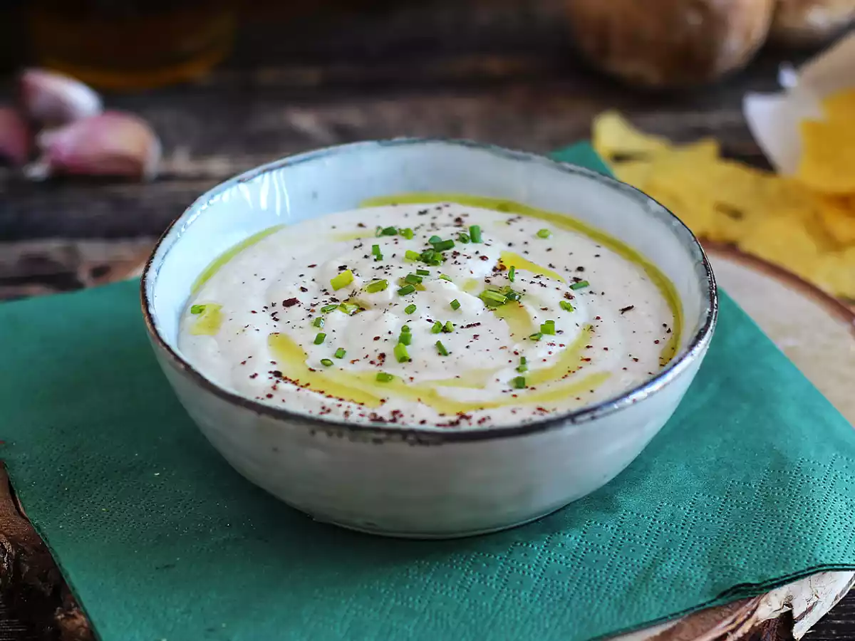 Hummus z bílých fazolí a kokosového mléka - foto 2