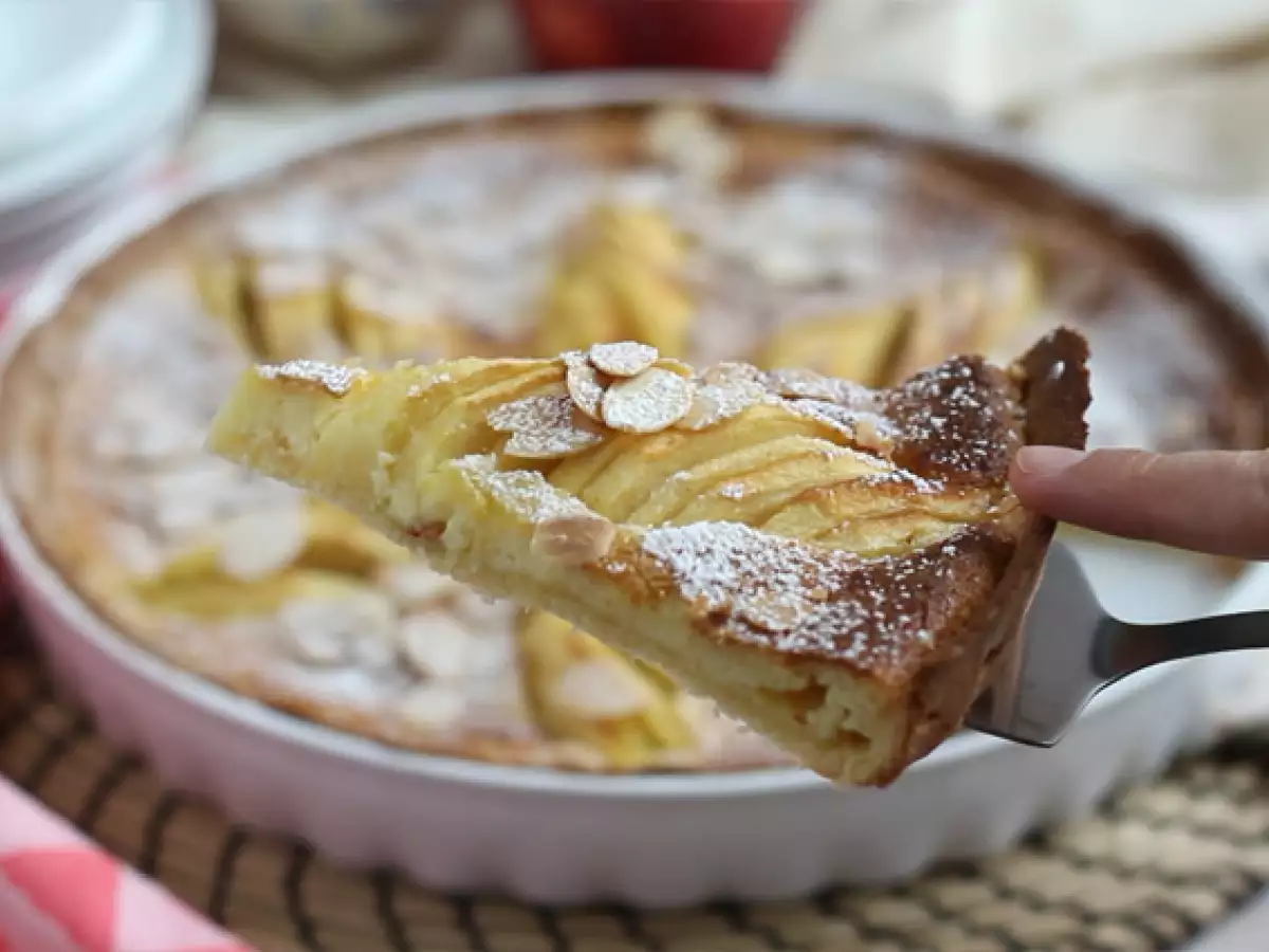 Jablečno-mandlový koláč (Tarte normande) - foto 3