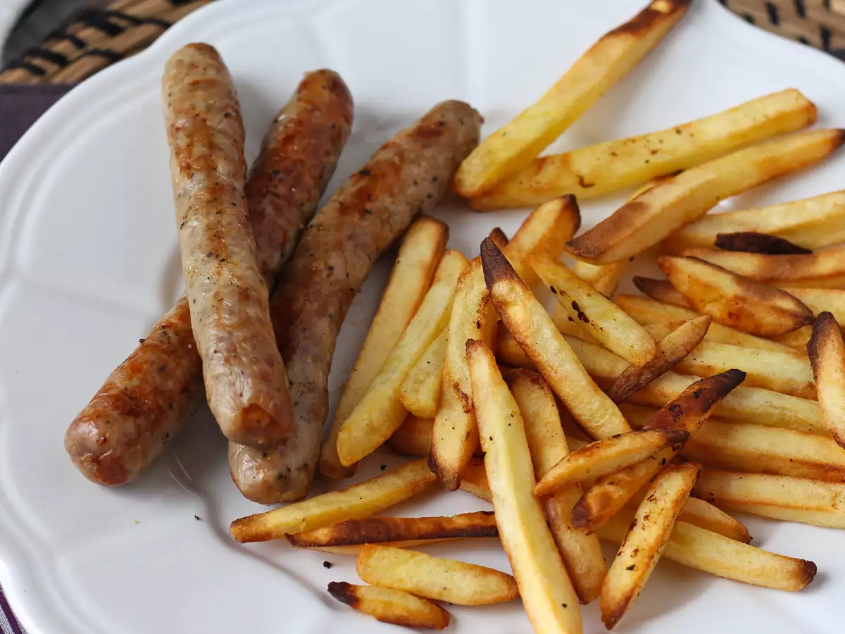 Jak připravit klobásy v horkovzdušné fritéze? - foto 4