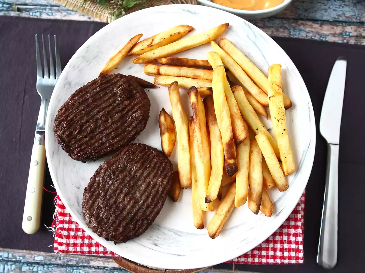 Jak připravit mletý steak ve fritéze Air Fryer? - foto 4
