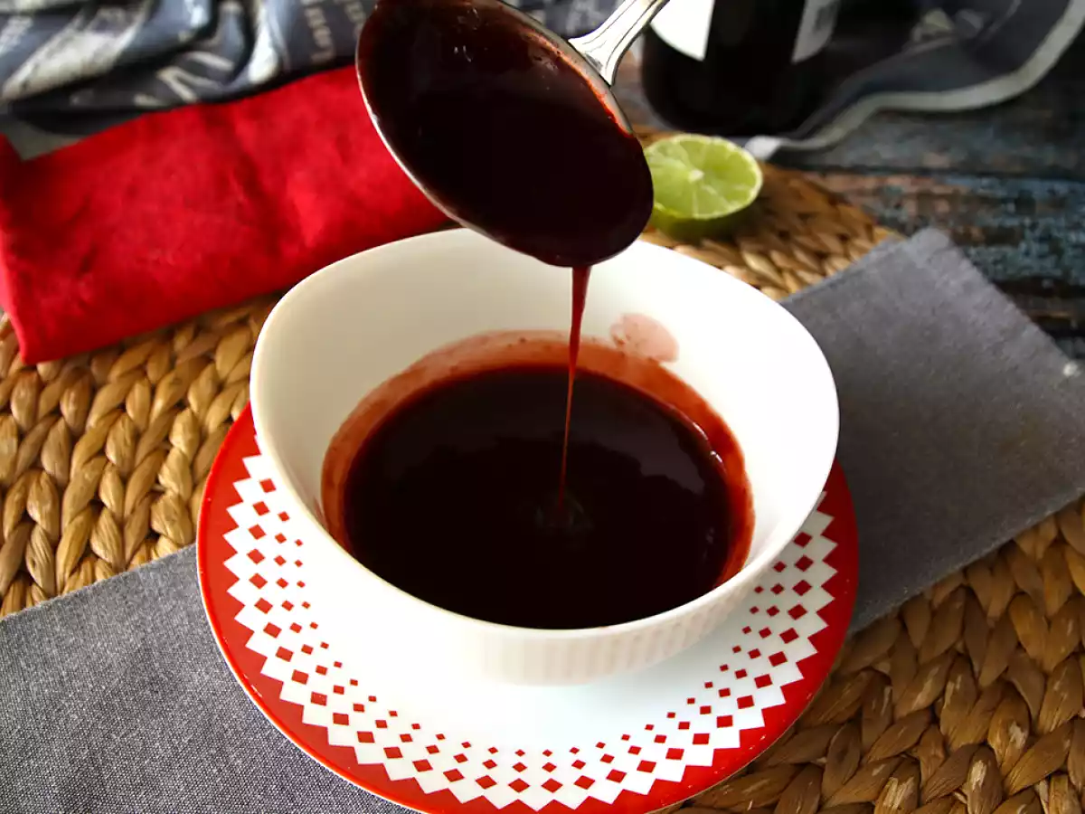 Jak připravit omáčku sangria? Perfektní k masům!
