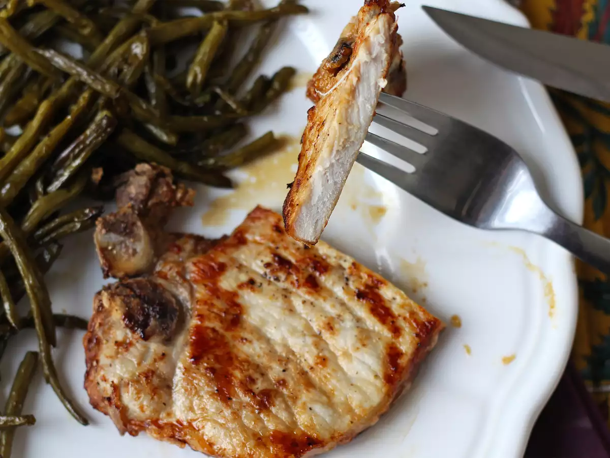 Jak připravit vepřovou kotletu v horkovzdušné fritéze? - foto 4